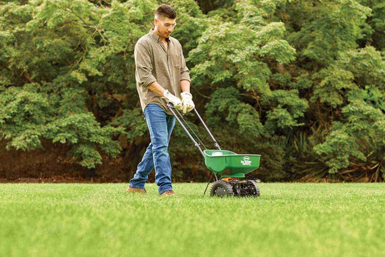 Lawn Services in Omaha, NE